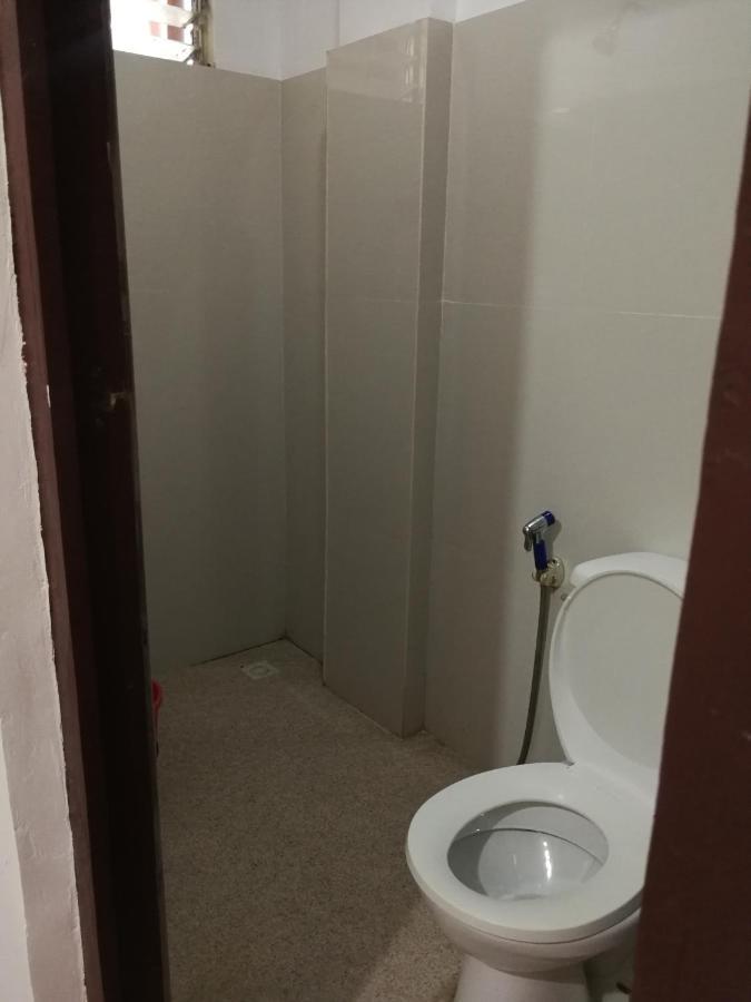 Joyful Guest House Ель-Нідо Екстер'єр фото