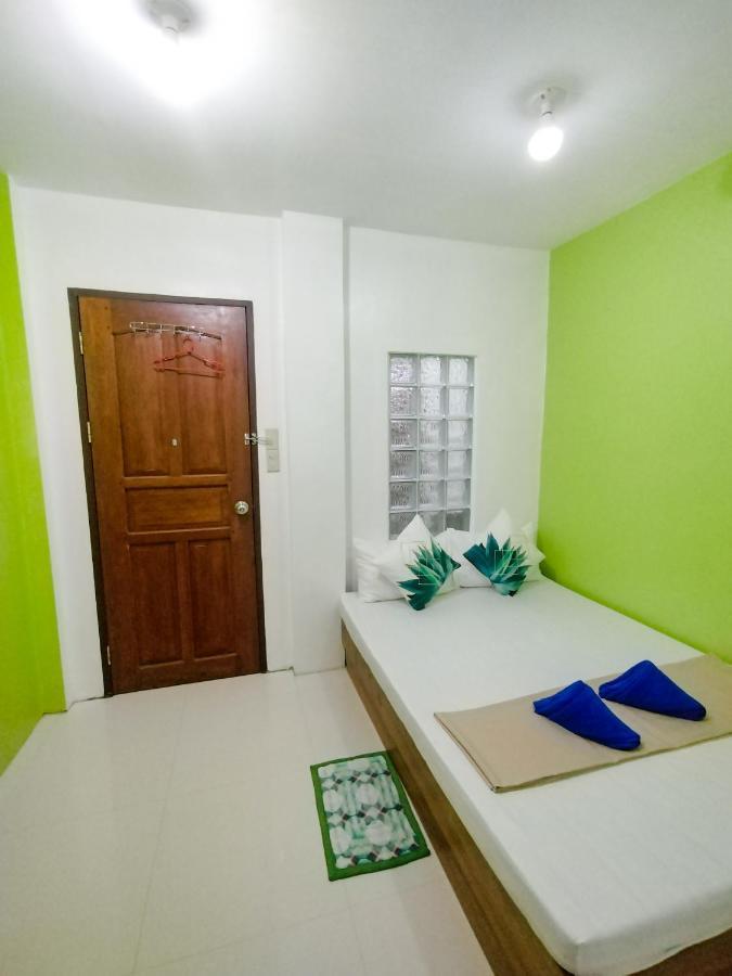 Joyful Guest House Ель-Нідо Екстер'єр фото