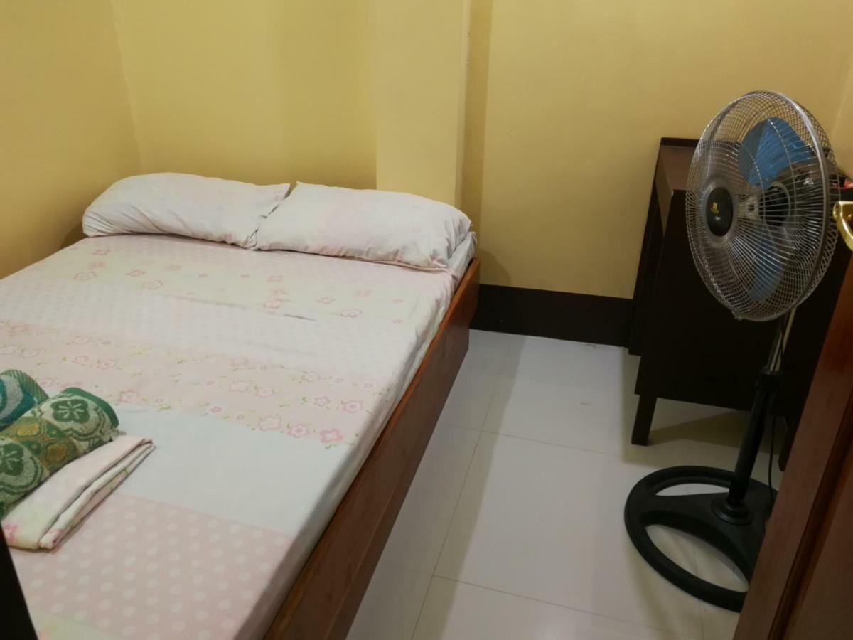Joyful Guest House Ель-Нідо Екстер'єр фото